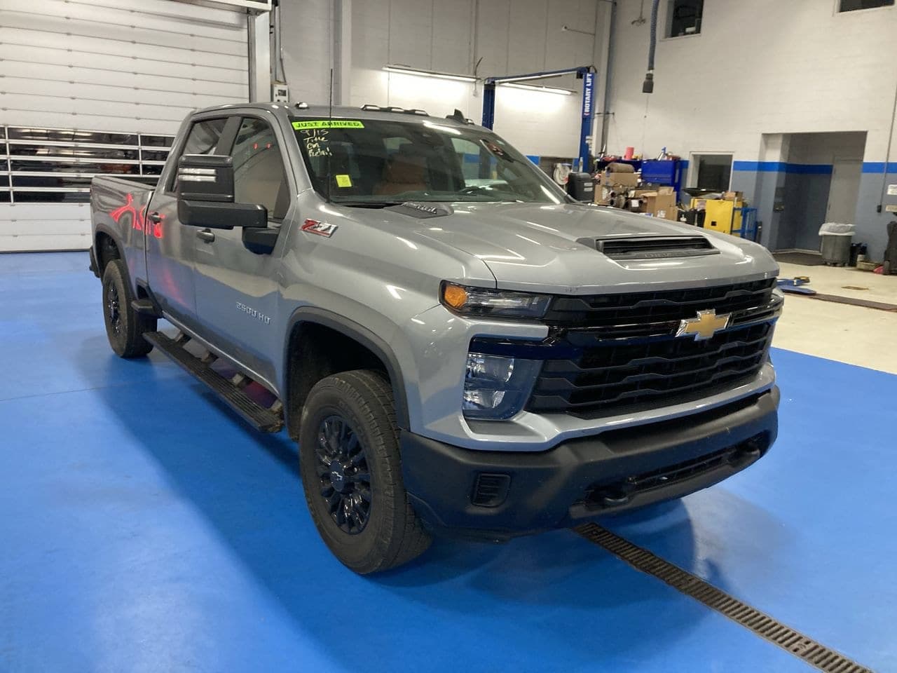 2025 Chevrolet Silverado 2500HD Work Truck — photo 1 of 16