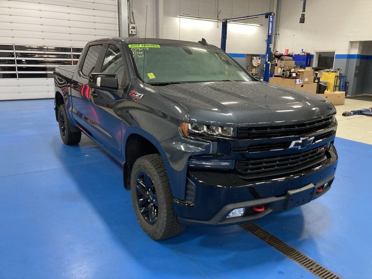 2019 Chevrolet Silverado 1500 LT Trail Boss — photo 1 of 15