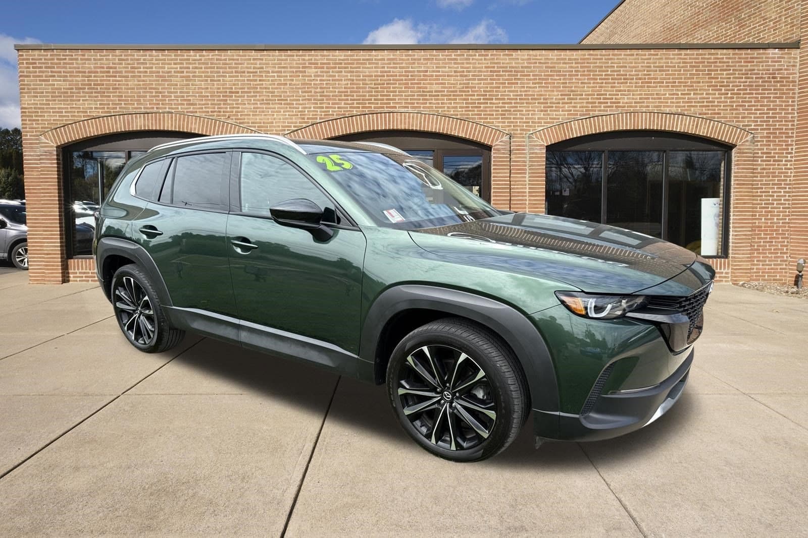 2025 Mazda CX-50 2.5 Turbo Premium Package — photo 1 of 29