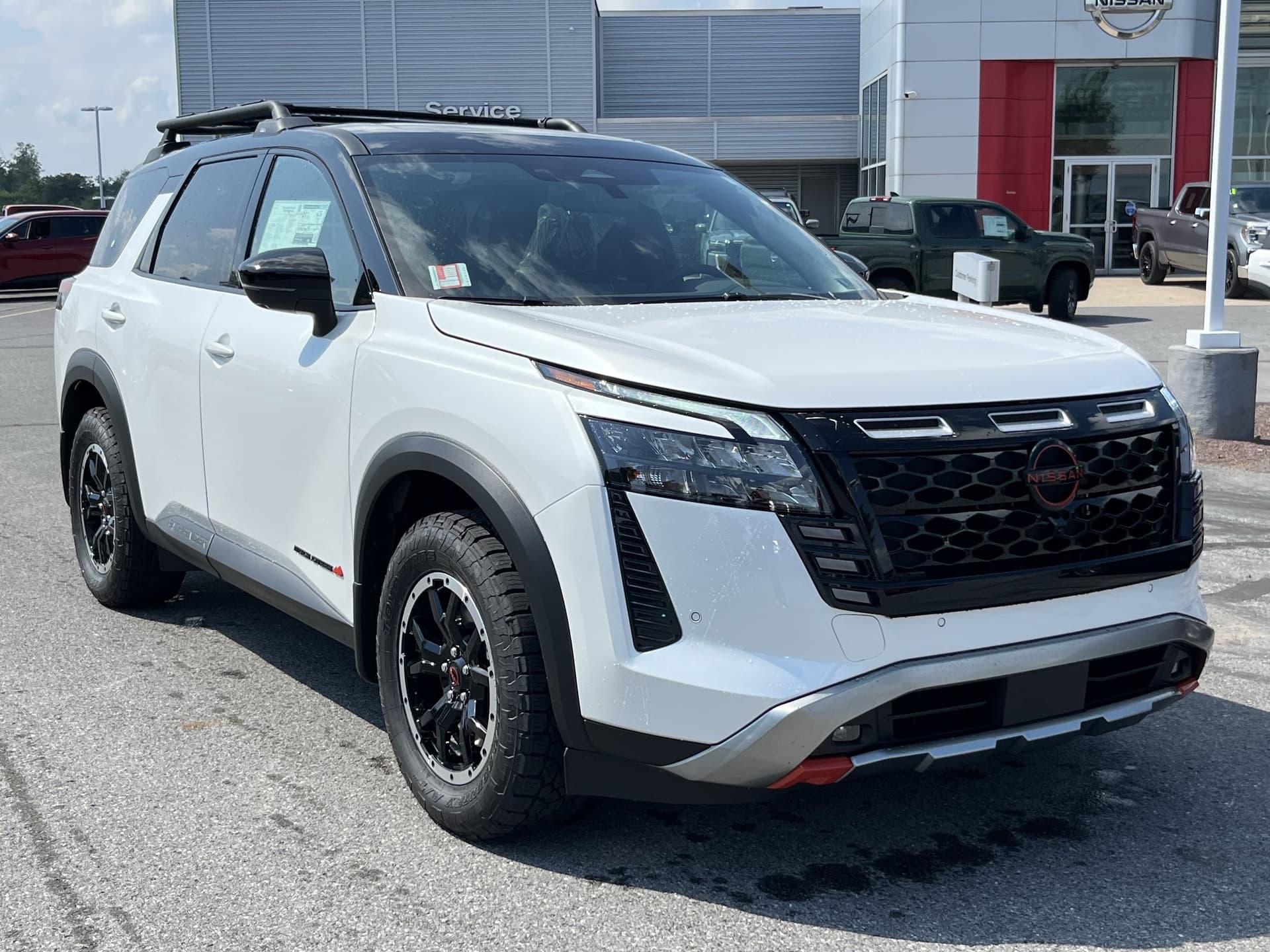 2026 Nissan Pathfinder Rock Creek — photo 1 of 38