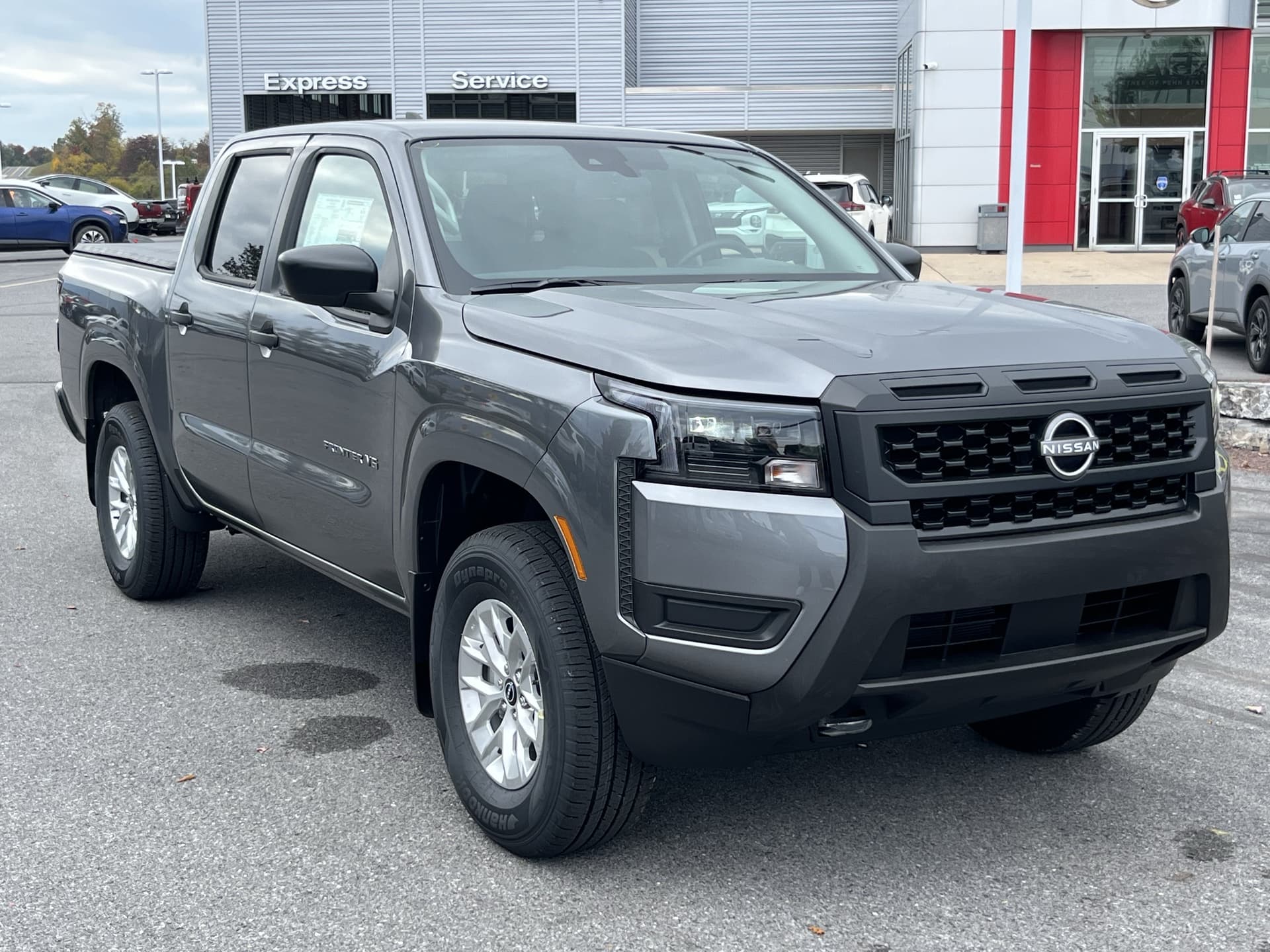 2027 Nissan Frontier S — photo 1 of 31