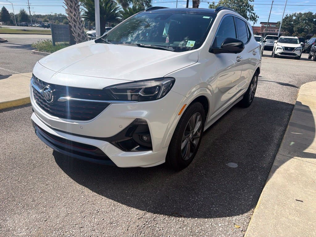 2021 Buick Encore GX Essence — photo 1 of 4