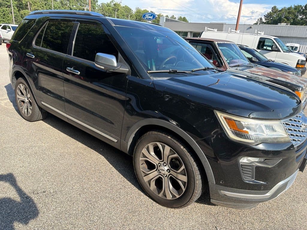 2018 Ford Explorer Platinum — photo 1 of 4