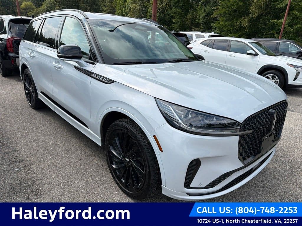 2025 Lincoln Aviator Reserve — photo 1 of 4