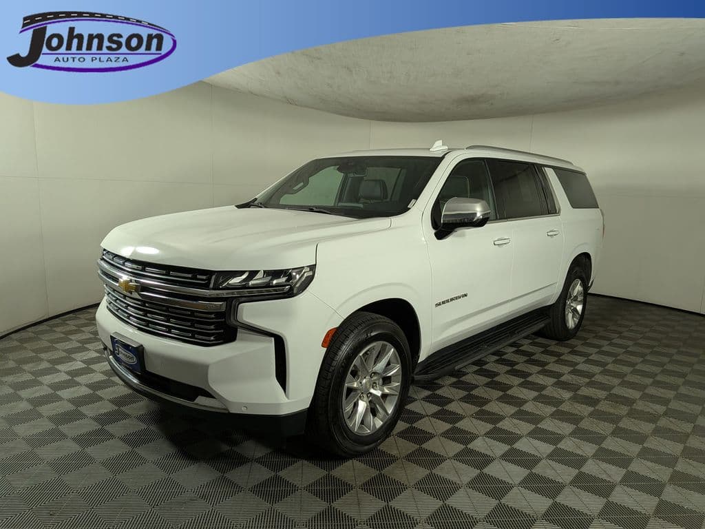 2023 Chevrolet Suburban Premier — photo 1 of 39