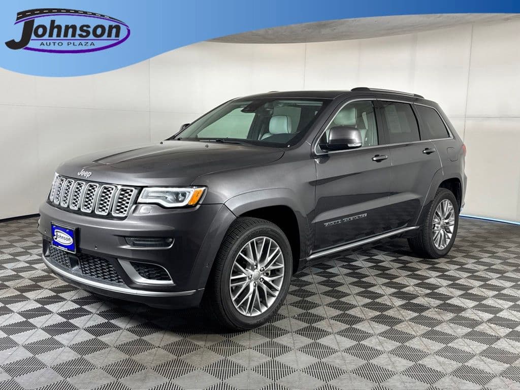 2017 Jeep Grand Cherokee Summit 4x4 — photo 1 of 50