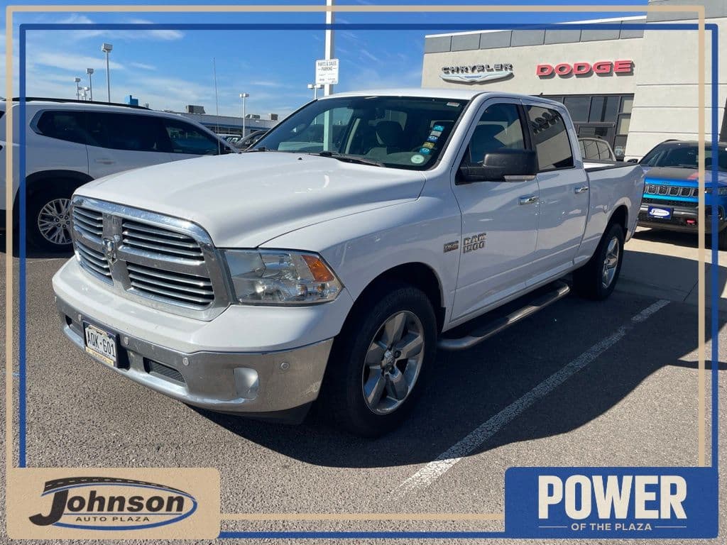 2016 RAM 1500 SLT — photo 1 of 3