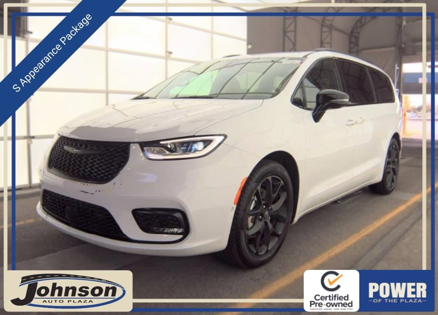 2026 Chrysler Pacifica Select — photo 1 of 7