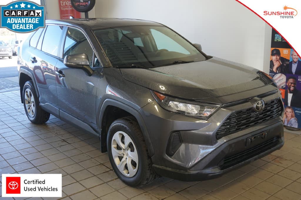 2022 Toyota RAV4 LE — photo 1 of 30