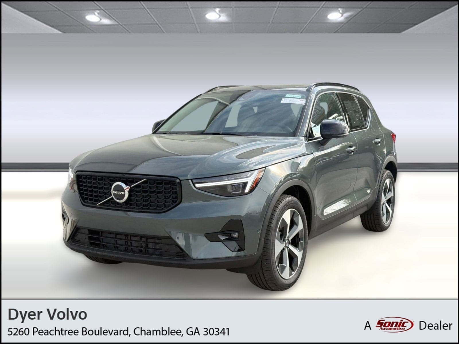 2026 Volvo XC40 Plus — photo 1 of 31