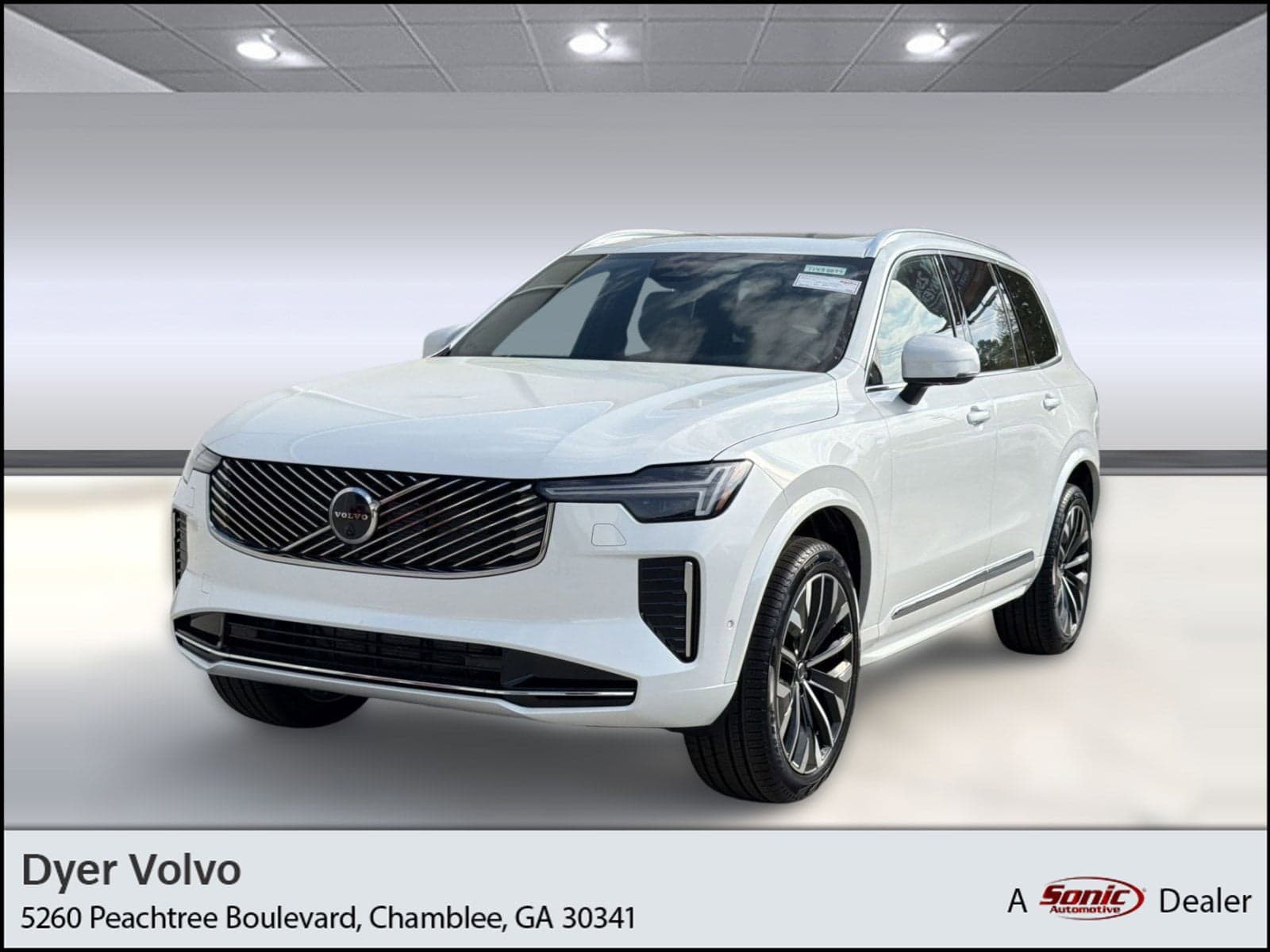 2026 Volvo XC90 Plus — photo 1 of 31