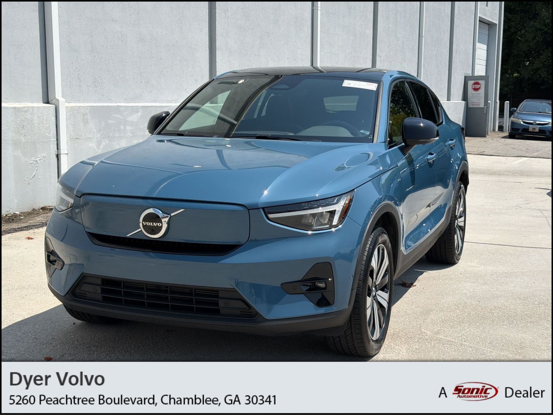 2023 Volvo C40 Recharge Pure Electric Plus — photo 1 of 31