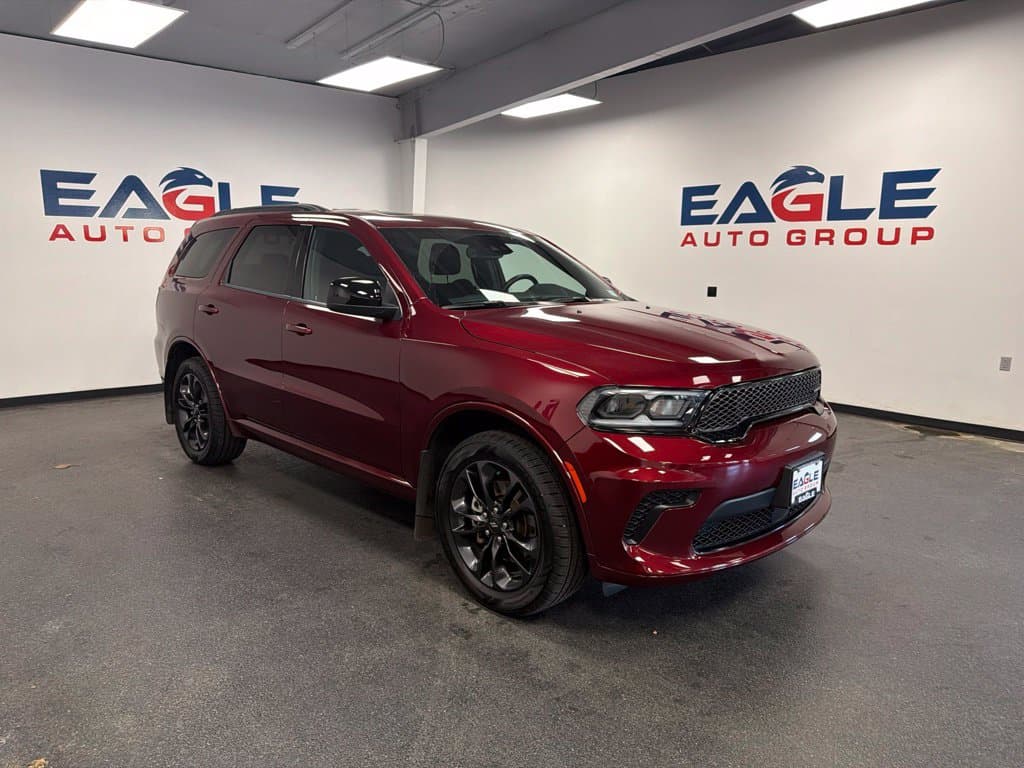 2023 Dodge Durango SXT Plus — photo 1 of 31