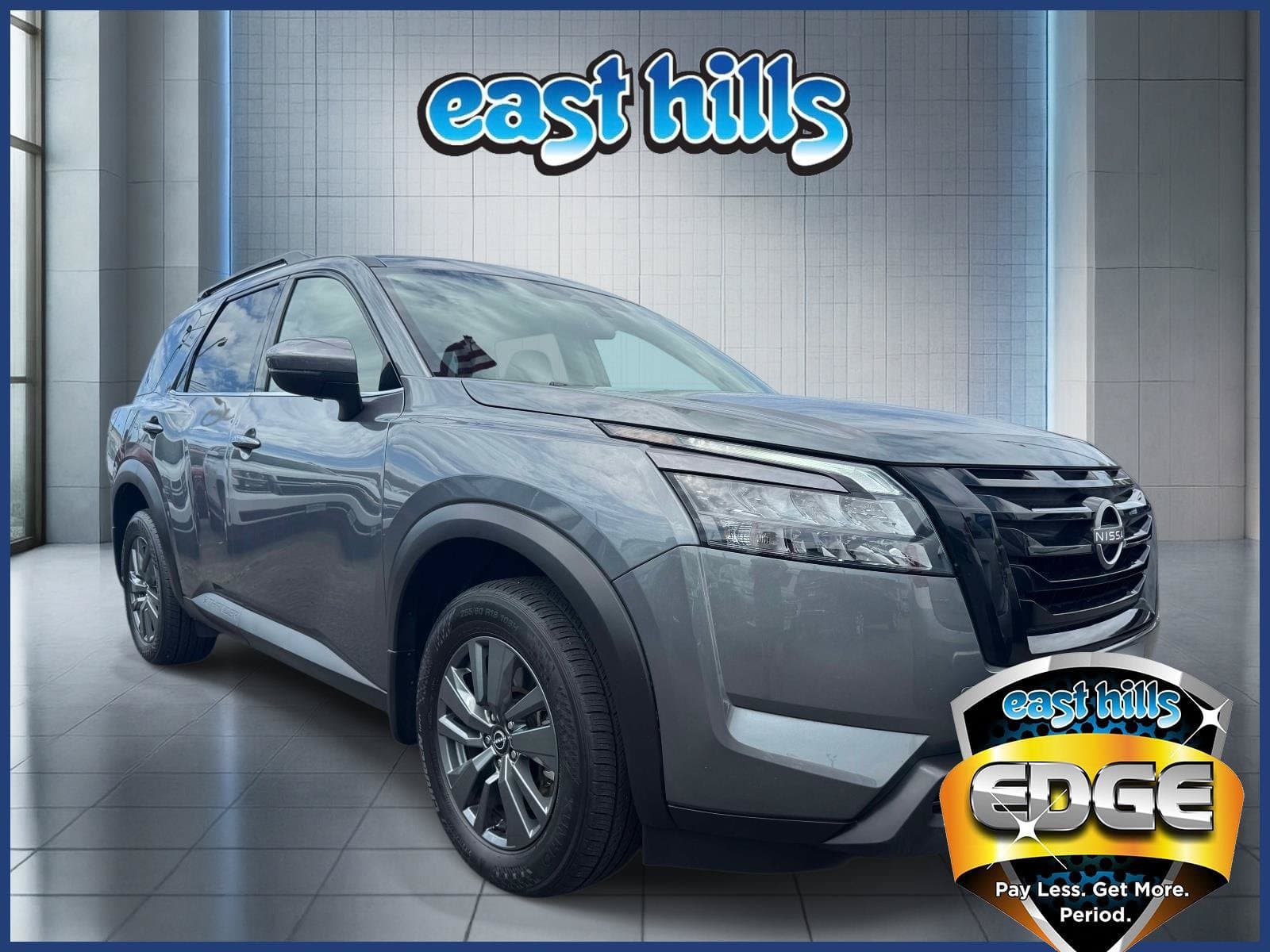 2025 Nissan Pathfinder SV — photo 1 of 31
