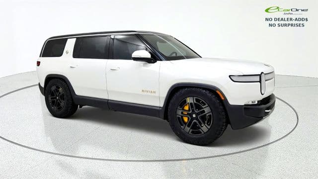 2022 Rivian R1S Base — photo 1 of 85