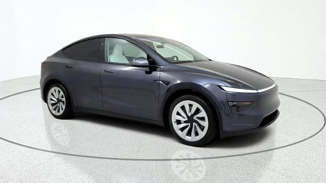 2026 Tesla Model Y PREMIUM | AUTOPILOT | WHITE & BLK PREM INTR | 20" WHLS | $5K OPTS — photo 1 of 86