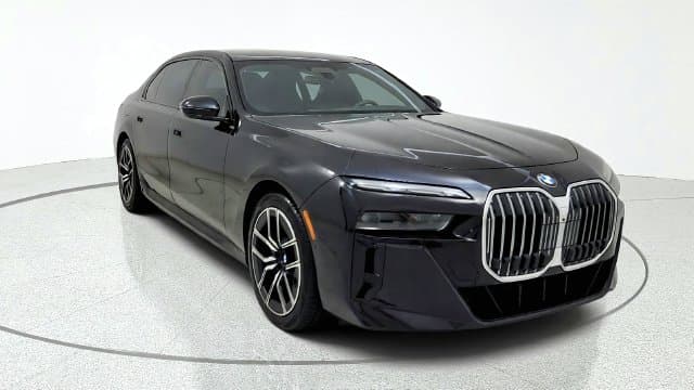 2026 BMW 7 Series 740i xDrive — photo 1 of 84