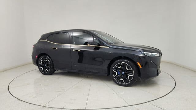 2024 BMW iX Base — photo 1 of 20