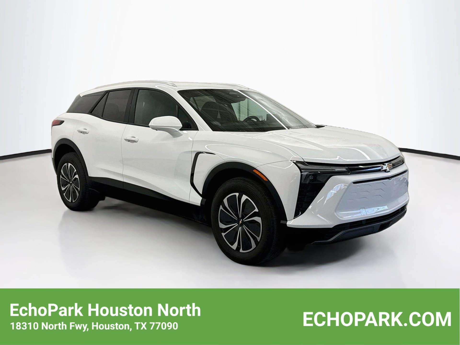 2025 Chevrolet Blazer EV AWD LT — photo 1 of 30
