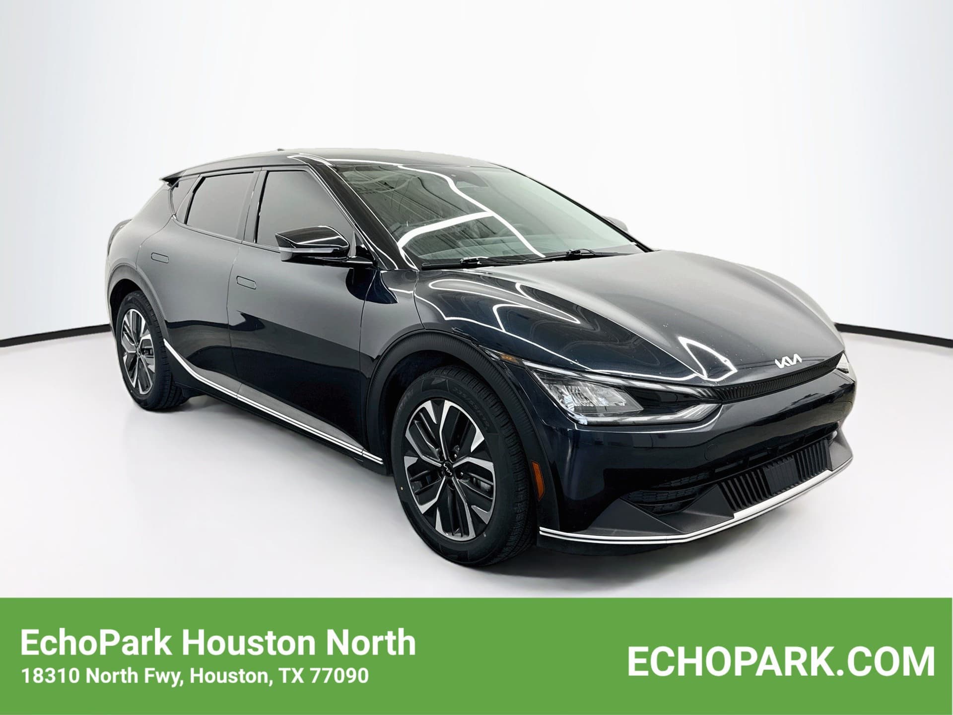 2024 Kia EV6 Light — photo 1 of 28