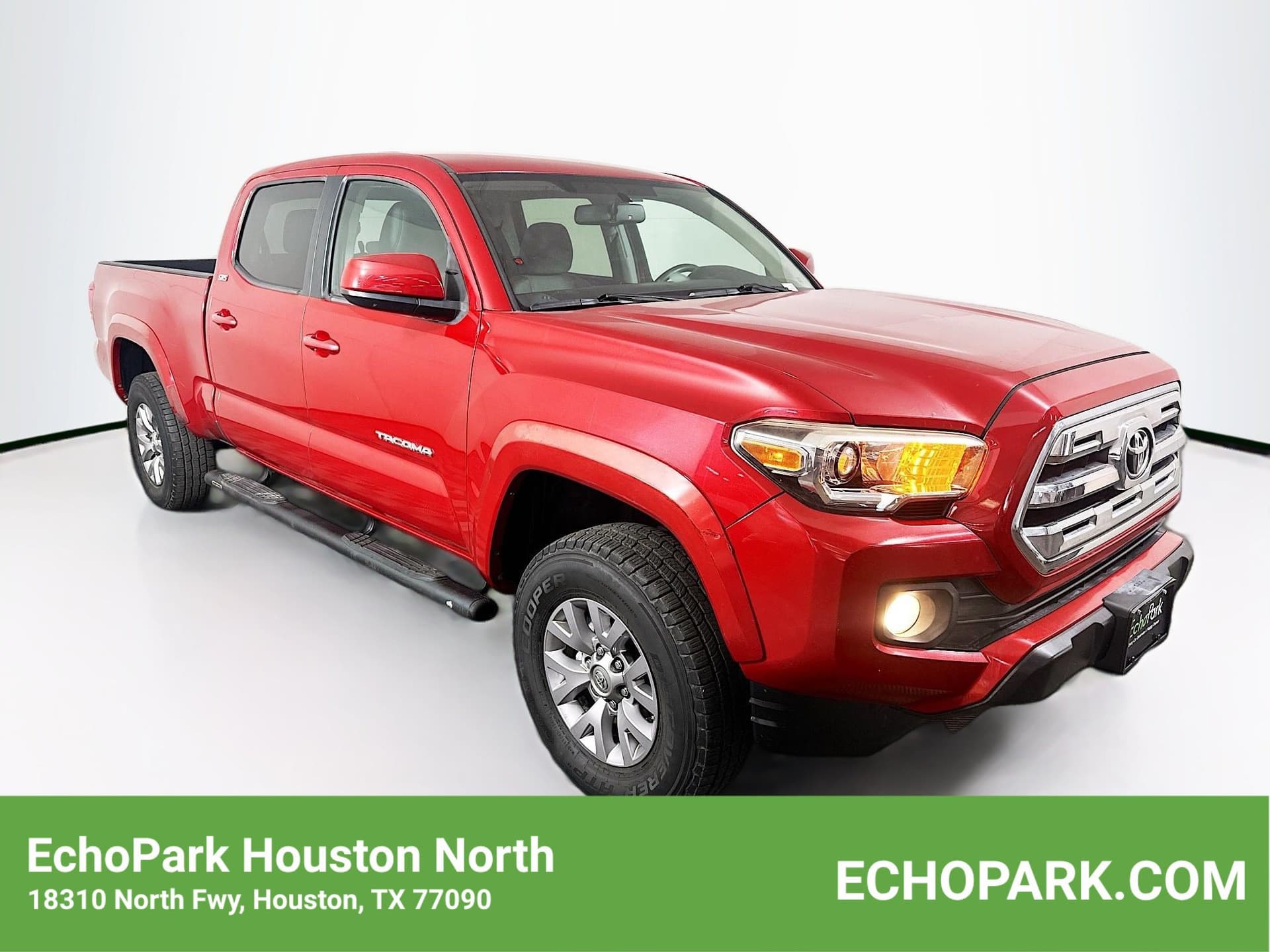 2017 Toyota Tacoma SR5 V6 — photo 1 of 28