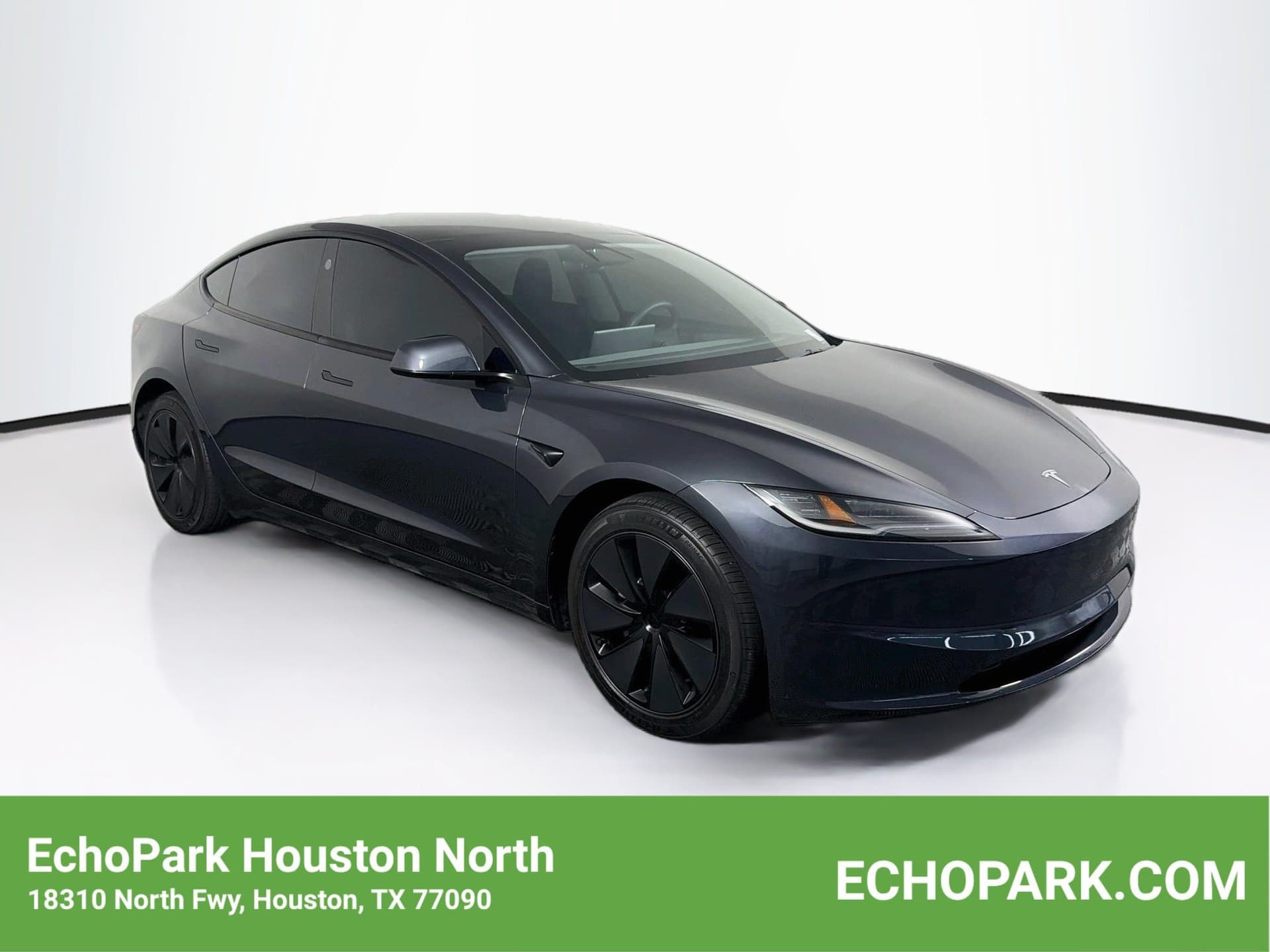 2025 Tesla Model 3 Long Range — photo 1 of 33