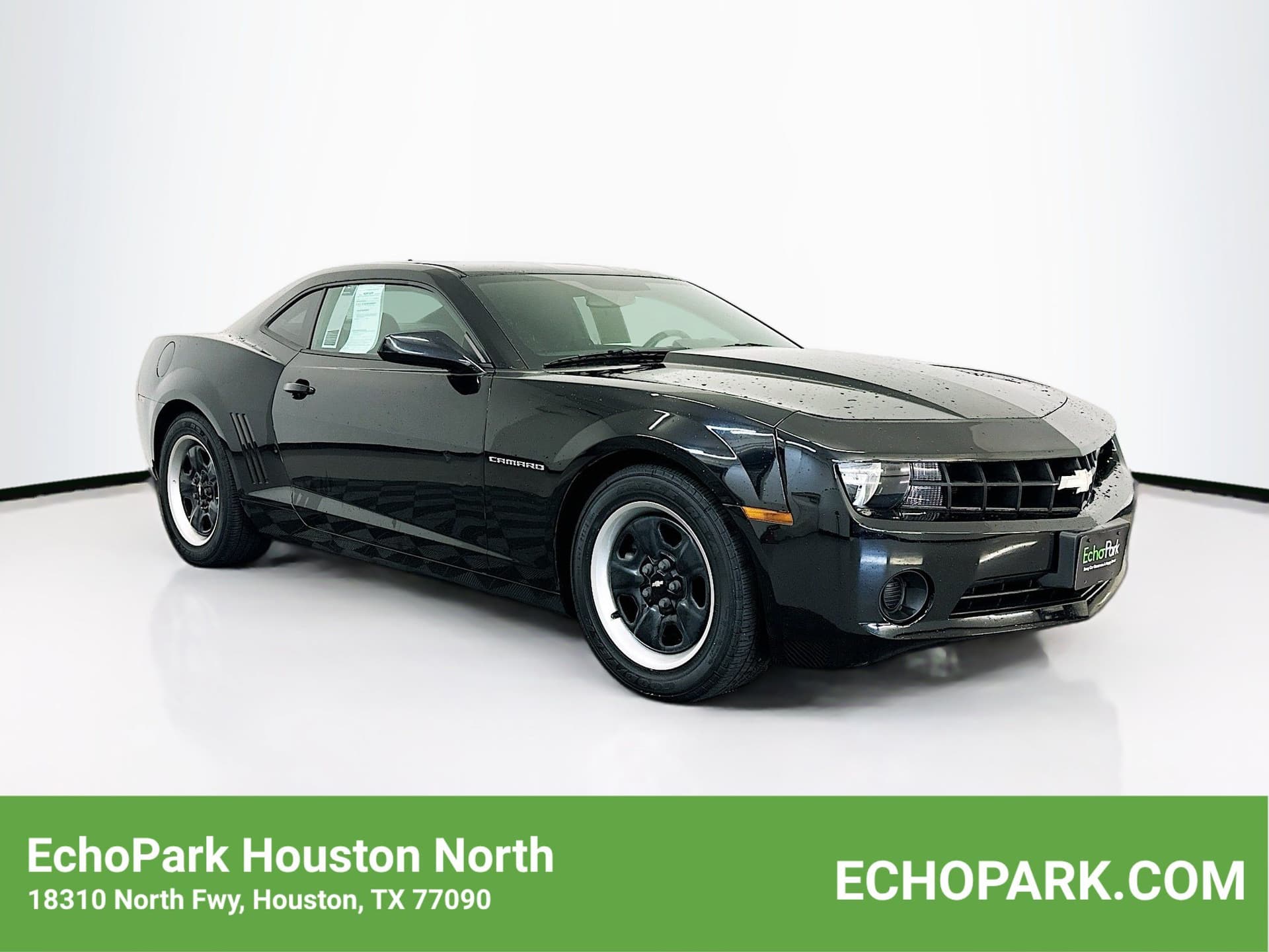 2013 Chevrolet Camaro 2LS — photo 1 of 26
