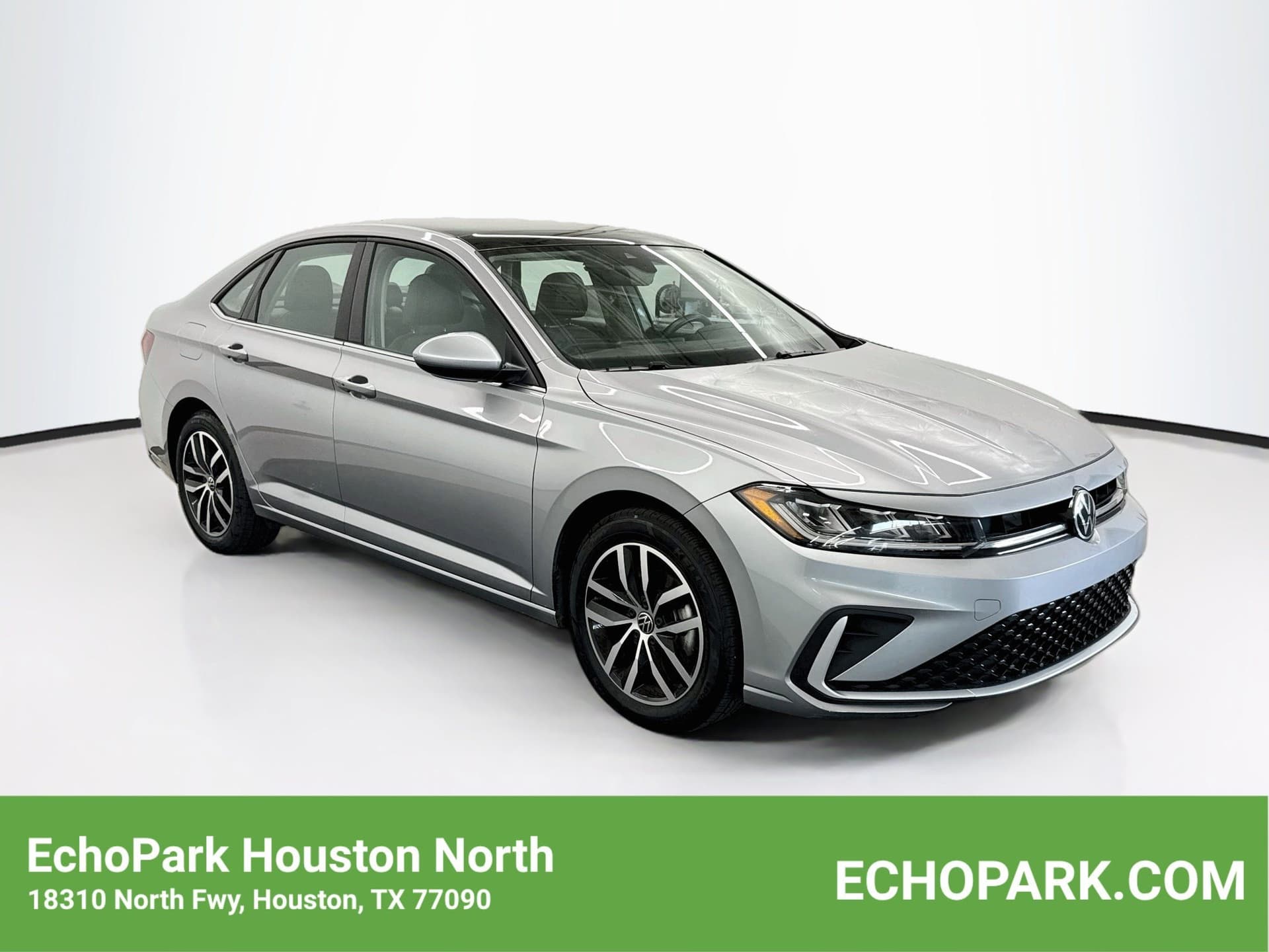 2025 Volkswagen Jetta 1.5T SE — photo 1 of 28