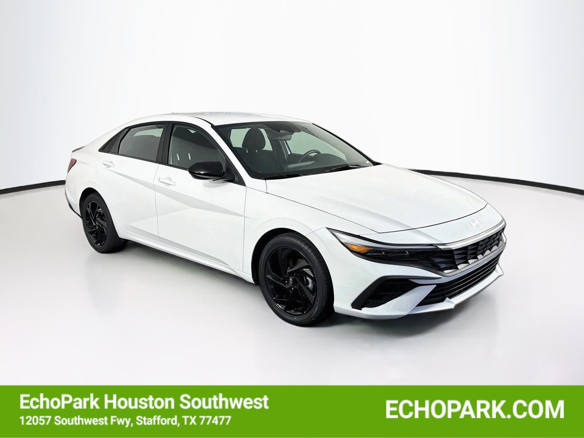 2026 Hyundai Elantra SEL Sport — photo 1 of 30