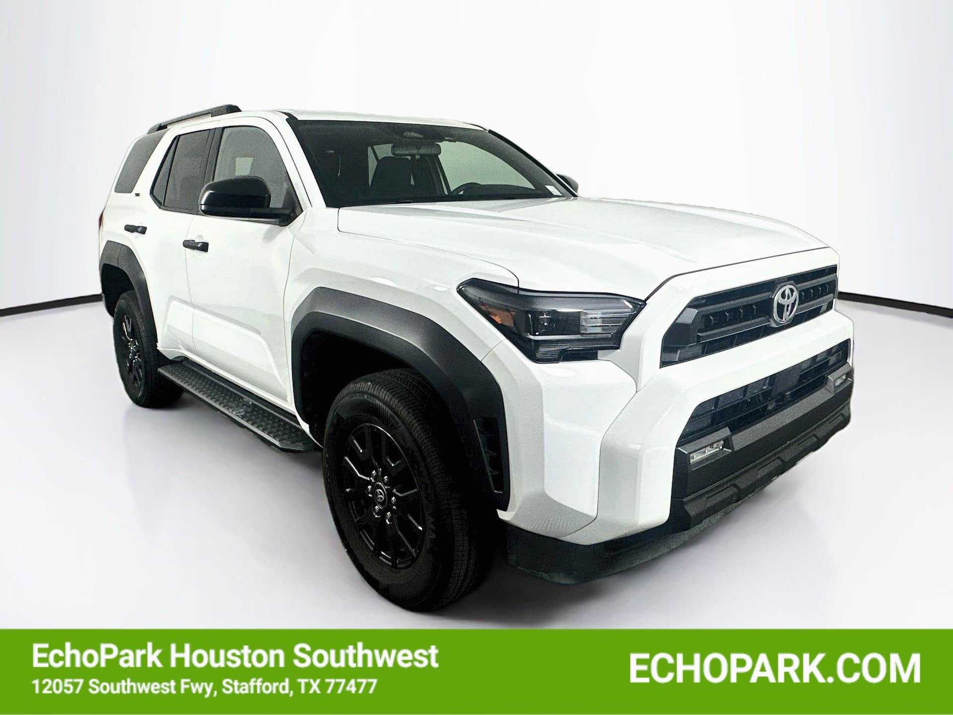 2025 Toyota 4Runner SR5 — photo 1 of 31