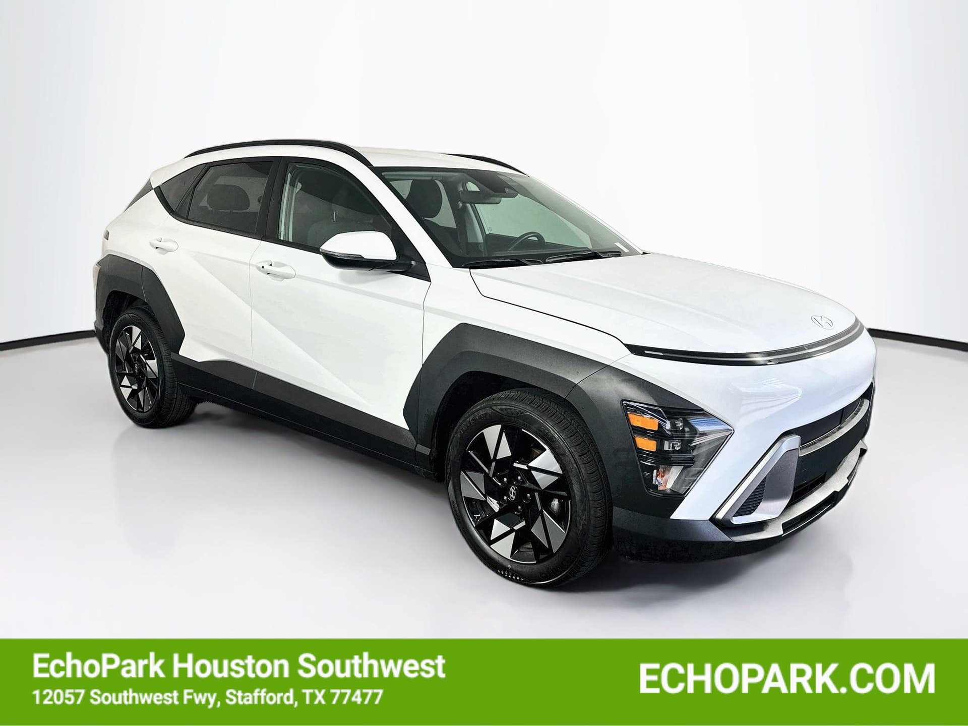 2025 Hyundai Kona SEL — photo 1 of 29