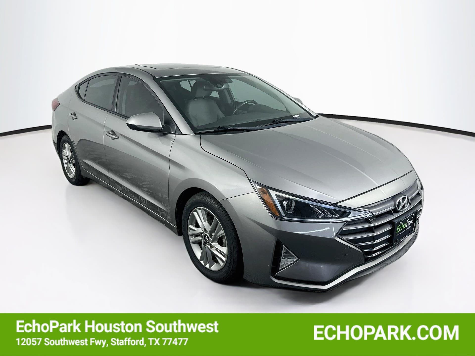 2020 Hyundai Elantra Value Edition — photo 1 of 31