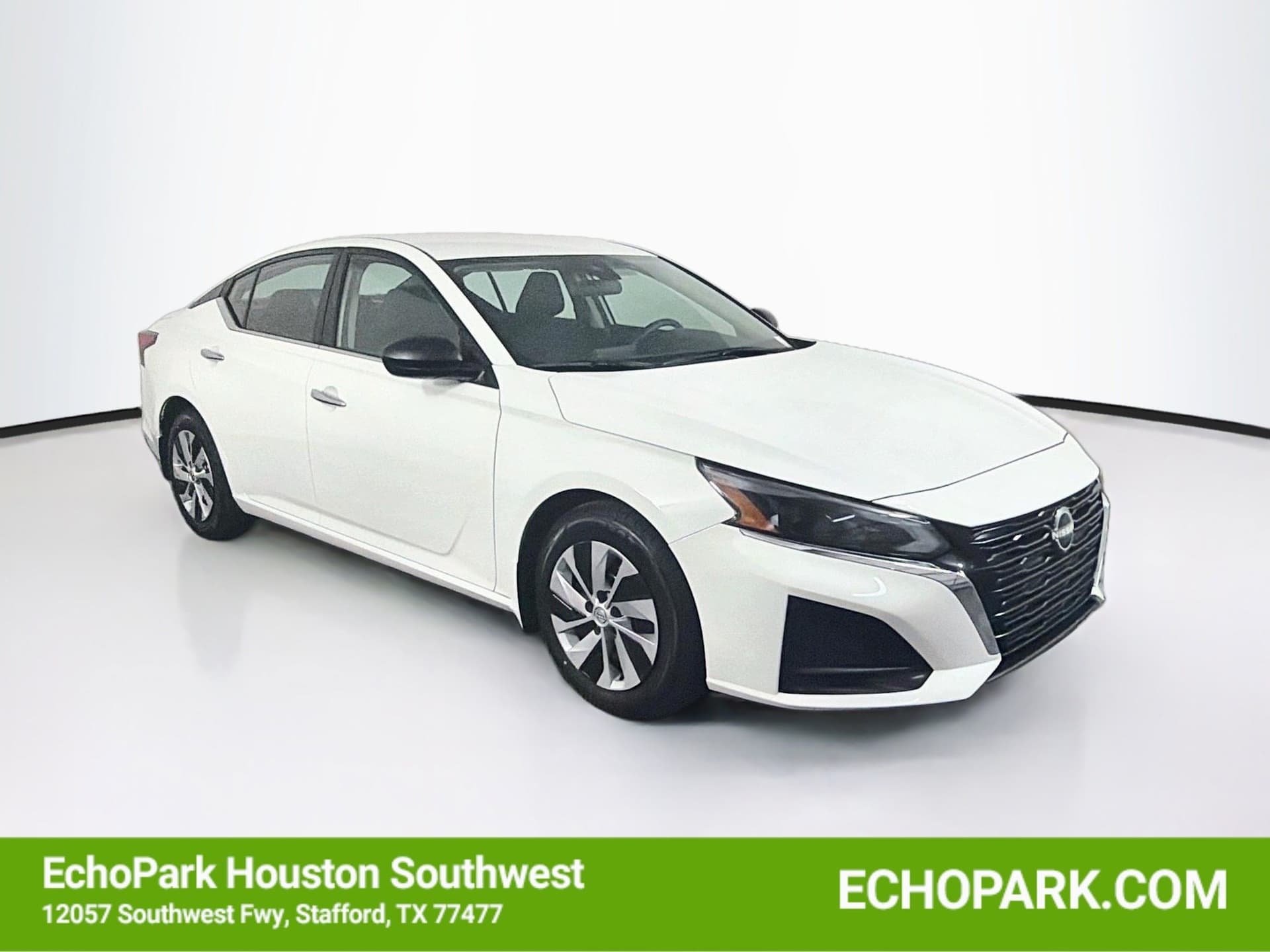 2024 Nissan Altima 2.5 S — photo 1 of 30