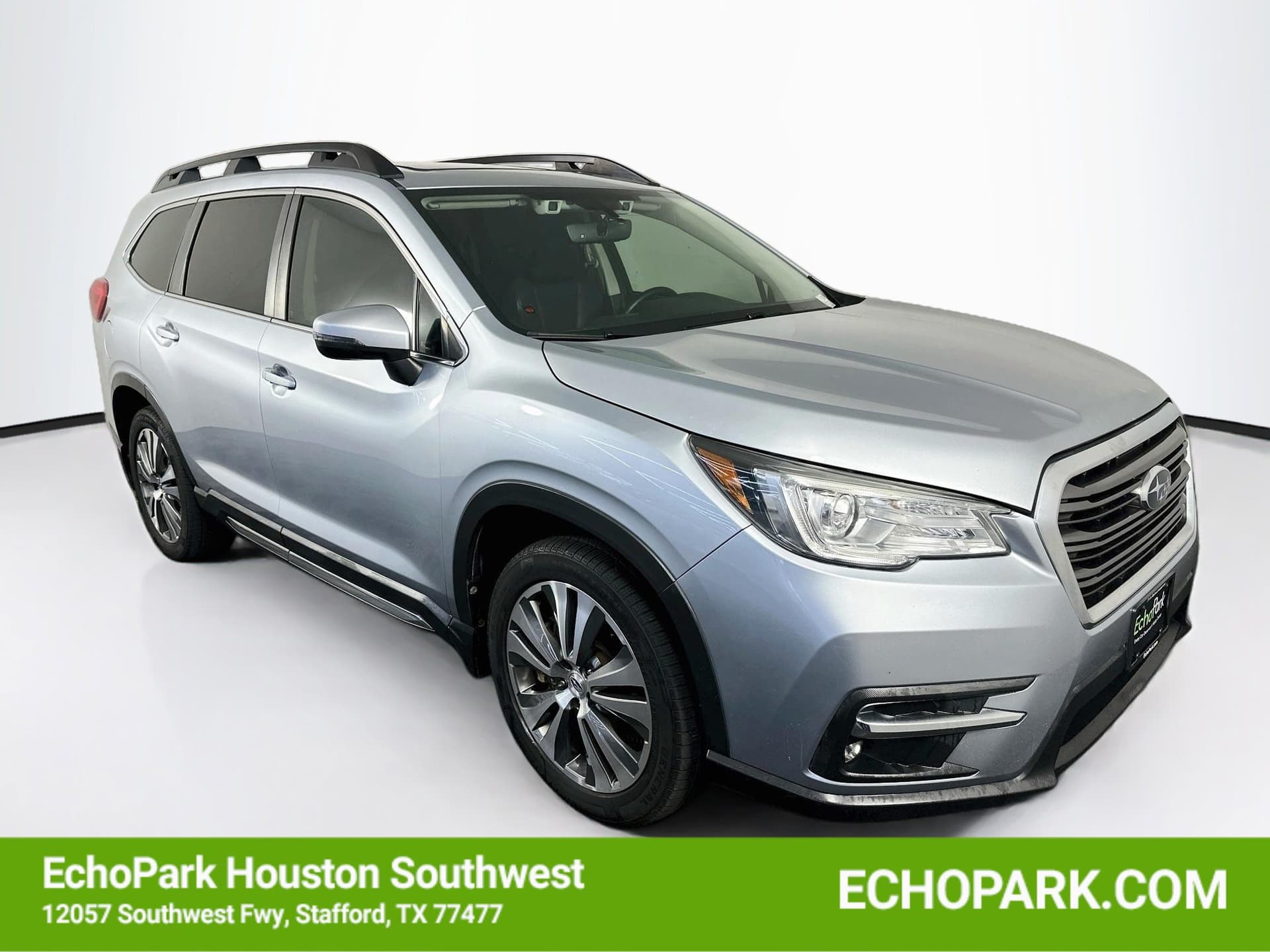 2020 Subaru Ascent Limited 7-Passenger — photo 1 of 34