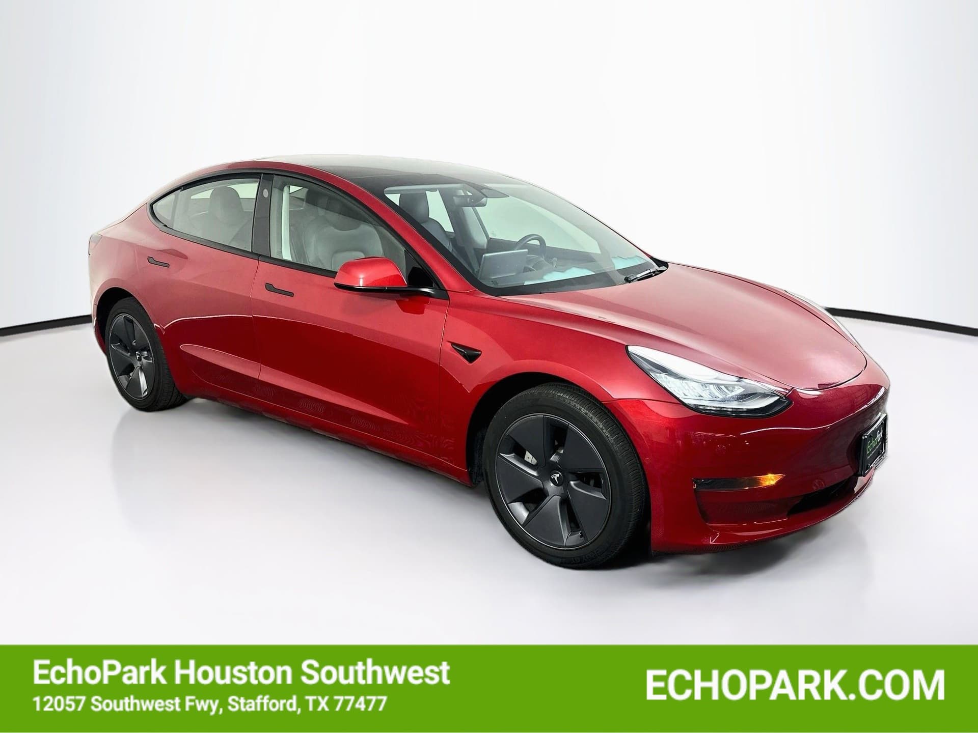 2022 Tesla Model 3 Base — photo 1 of 31