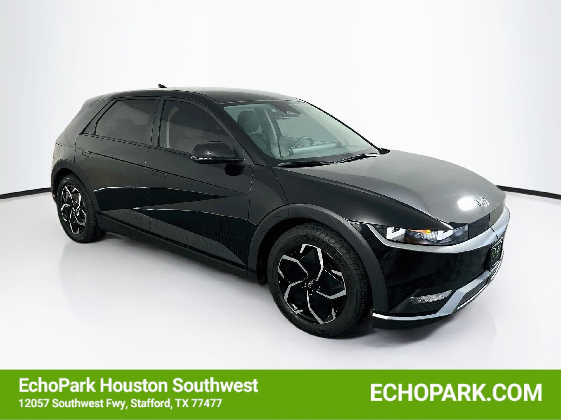 2024 Hyundai IONIQ 5 SEL — photo 1 of 30