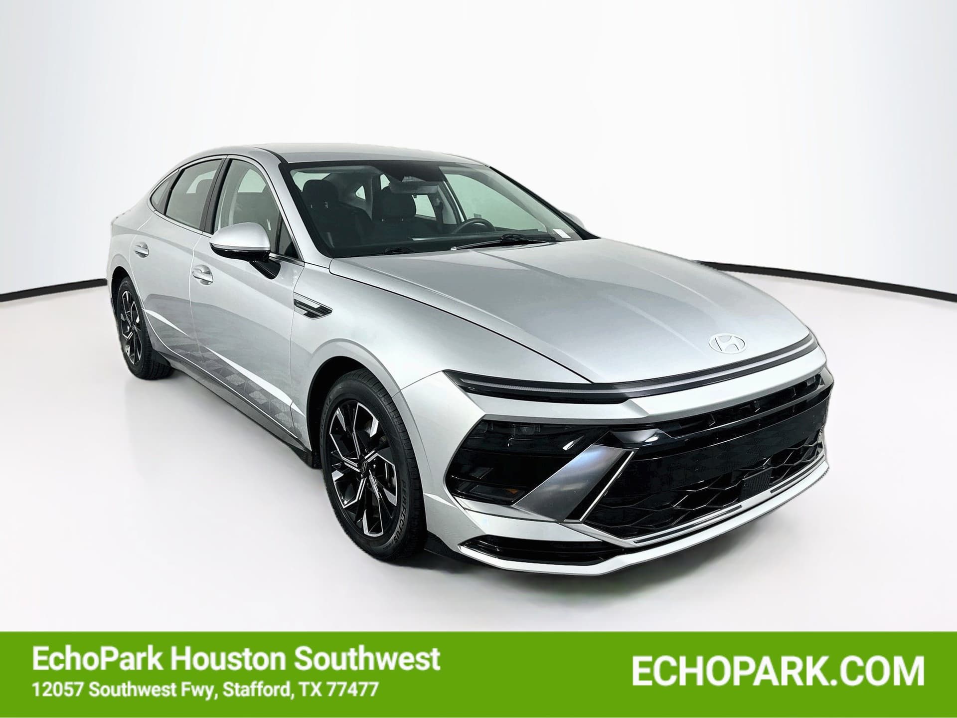 2025 Hyundai Sonata SEL — photo 1 of 30