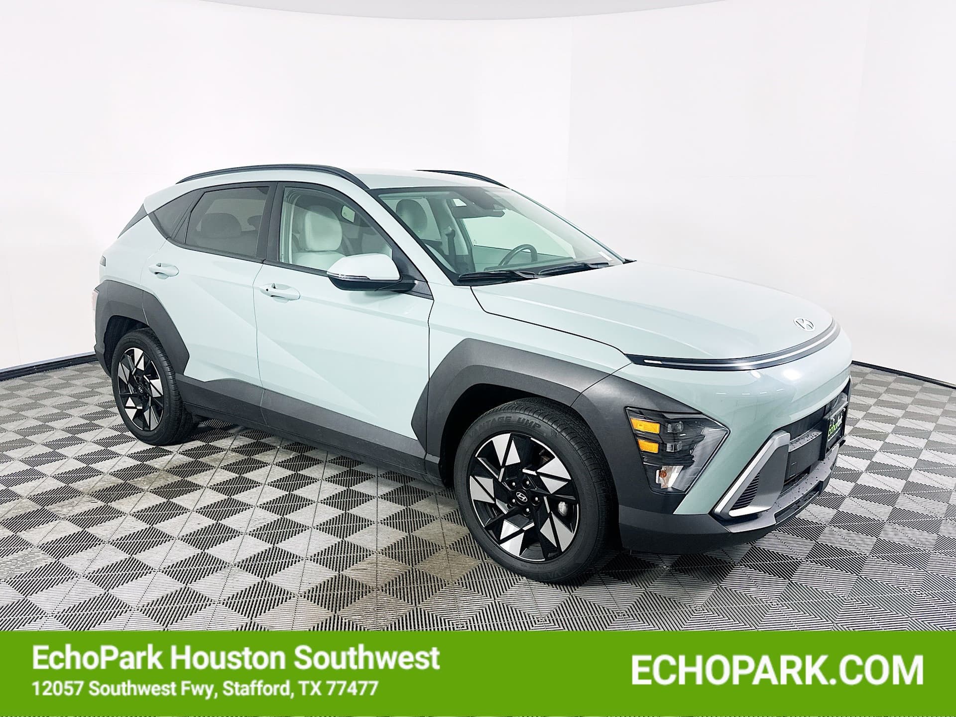 2025 Hyundai Kona SEL — photo 1 of 29