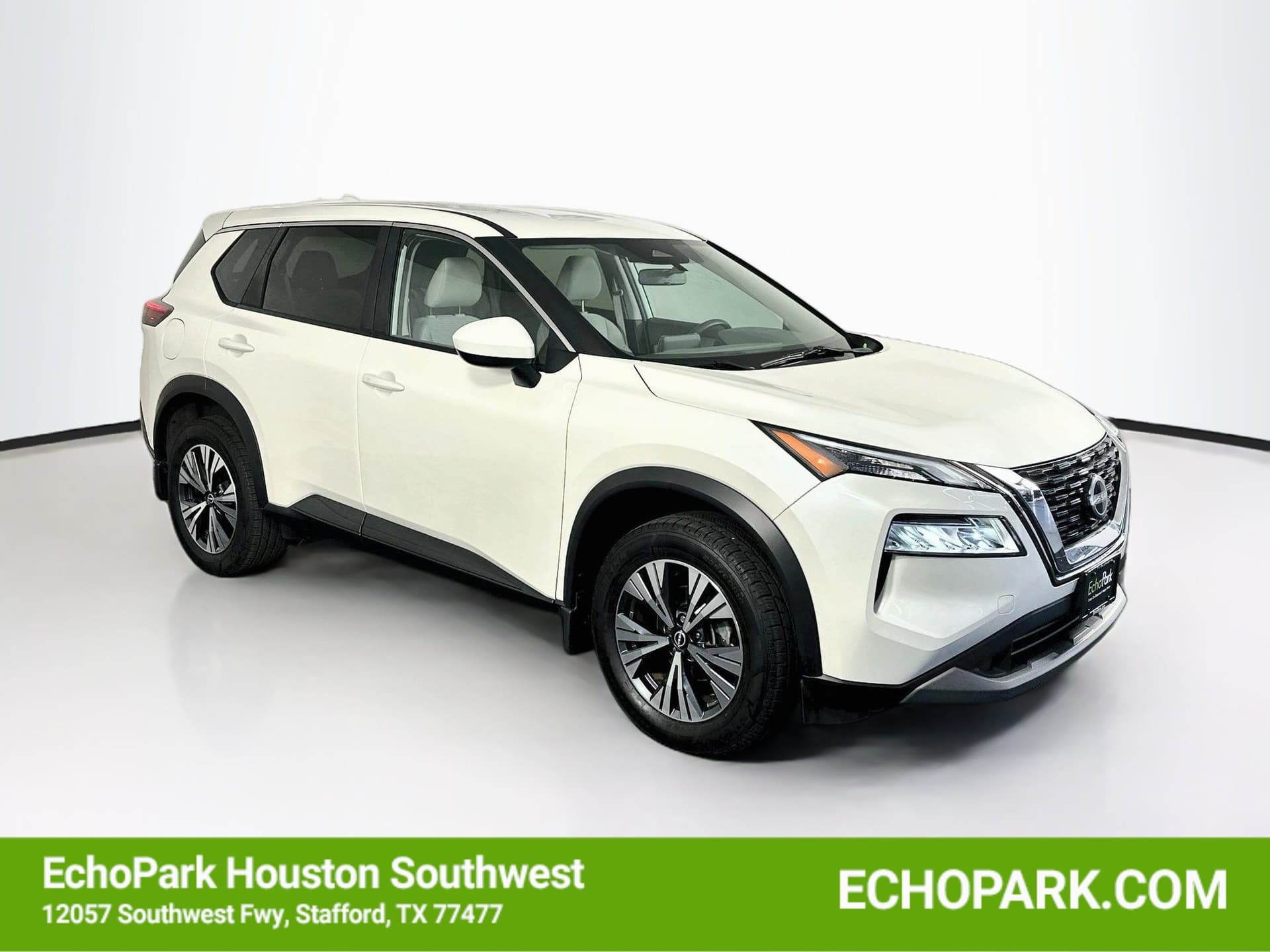 2023 Nissan Rogue SV — photo 1 of 30