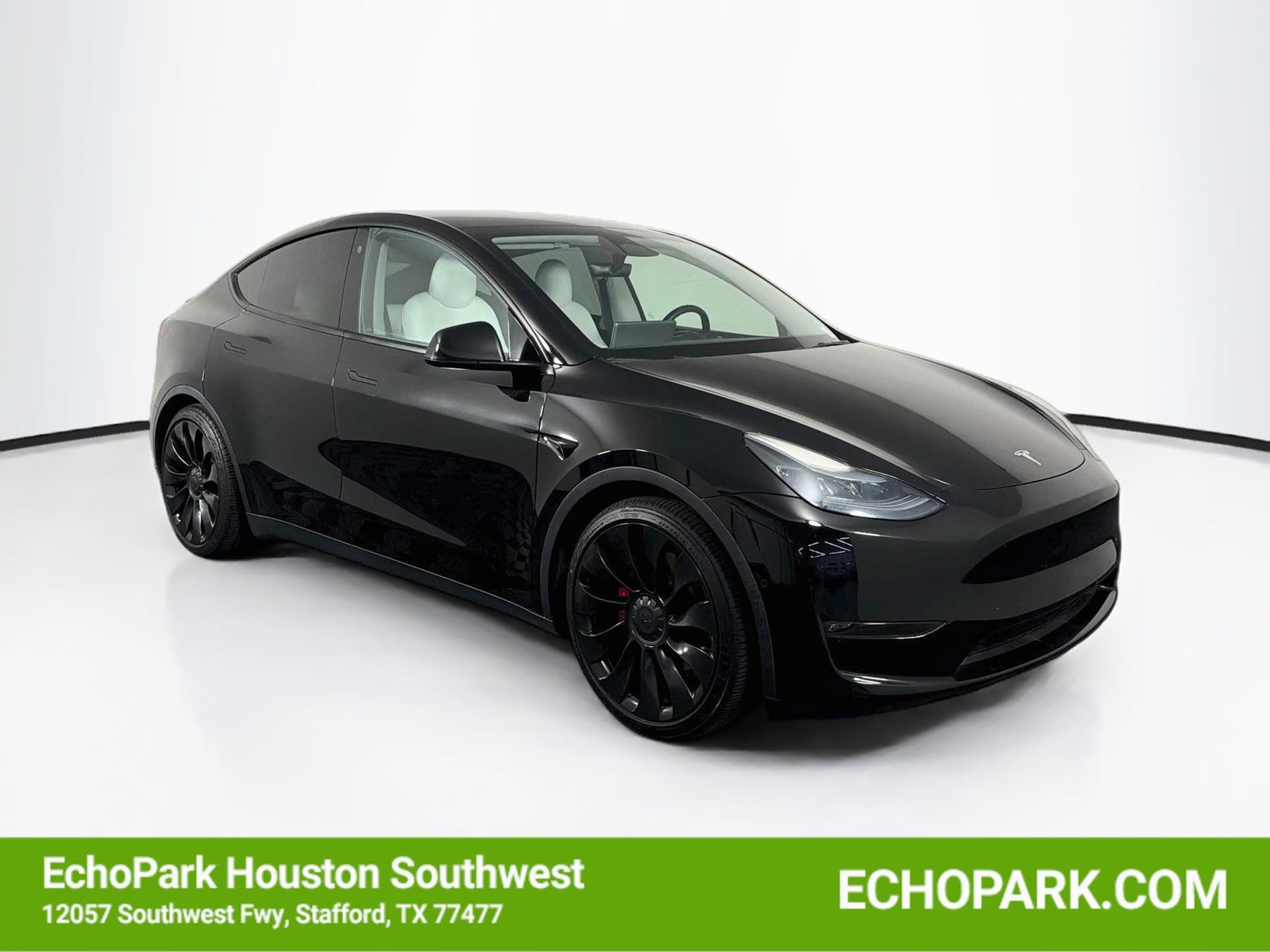 2022 Tesla Model Y Performance — photo 1 of 31