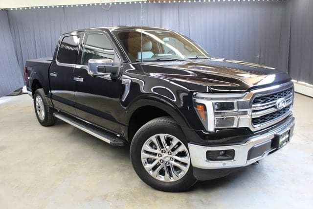 2025 Ford F-150 Lariat — photo 1 of 69