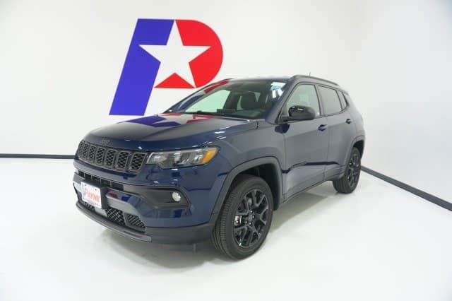 2026 Jeep Compass LATITUDE ALTITUDE 4X4 — photo 1 of 47