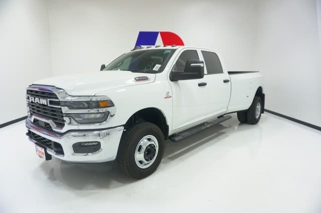 2027 RAM 3500 Tradesman — photo 1 of 53