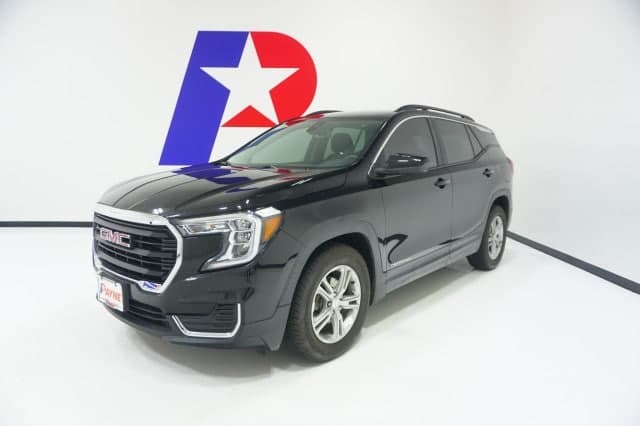 2023 GMC Terrain SLE — photo 1 of 32