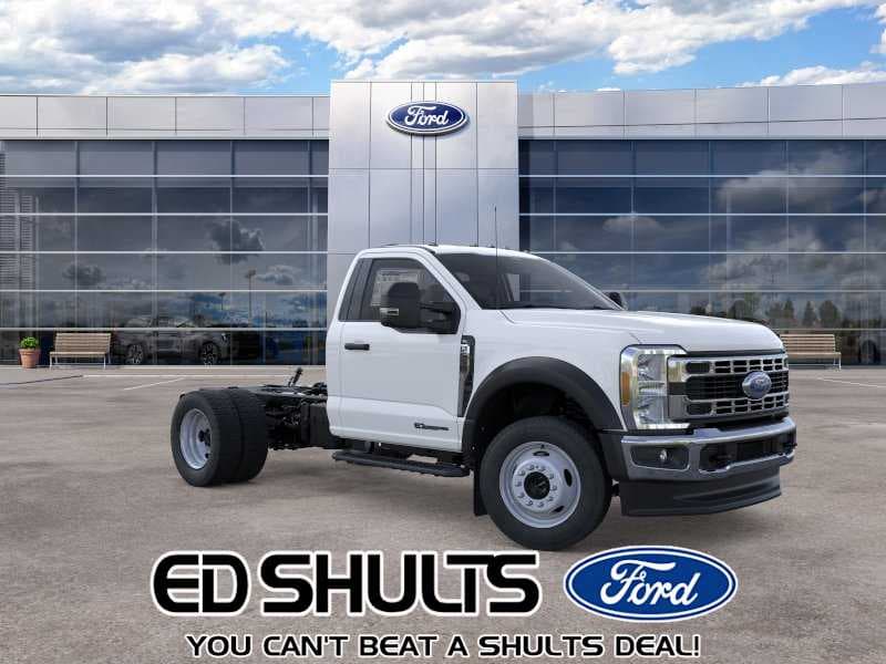 2026 Ford Super Duty F-550 DRW Base — photo 1 of 22