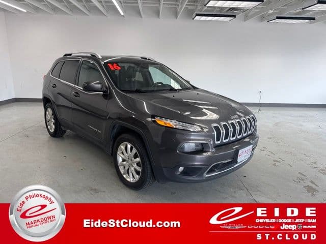 2016 Jeep Cherokee Limited — photo 1 of 49
