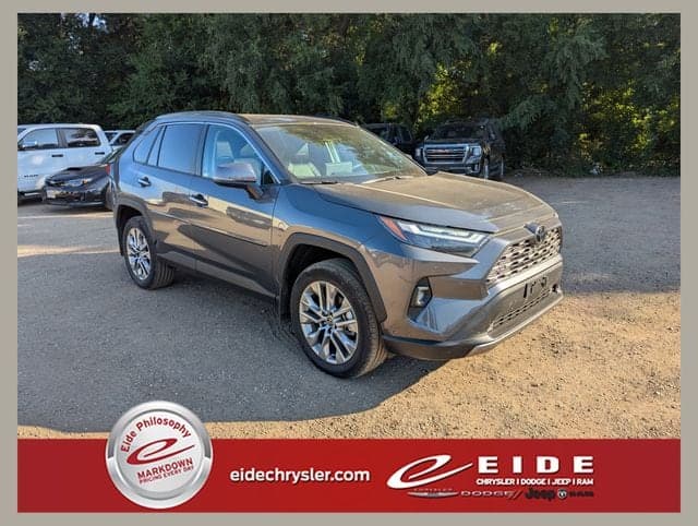 2025 Toyota RAV4 Limited — photo 1 of 29