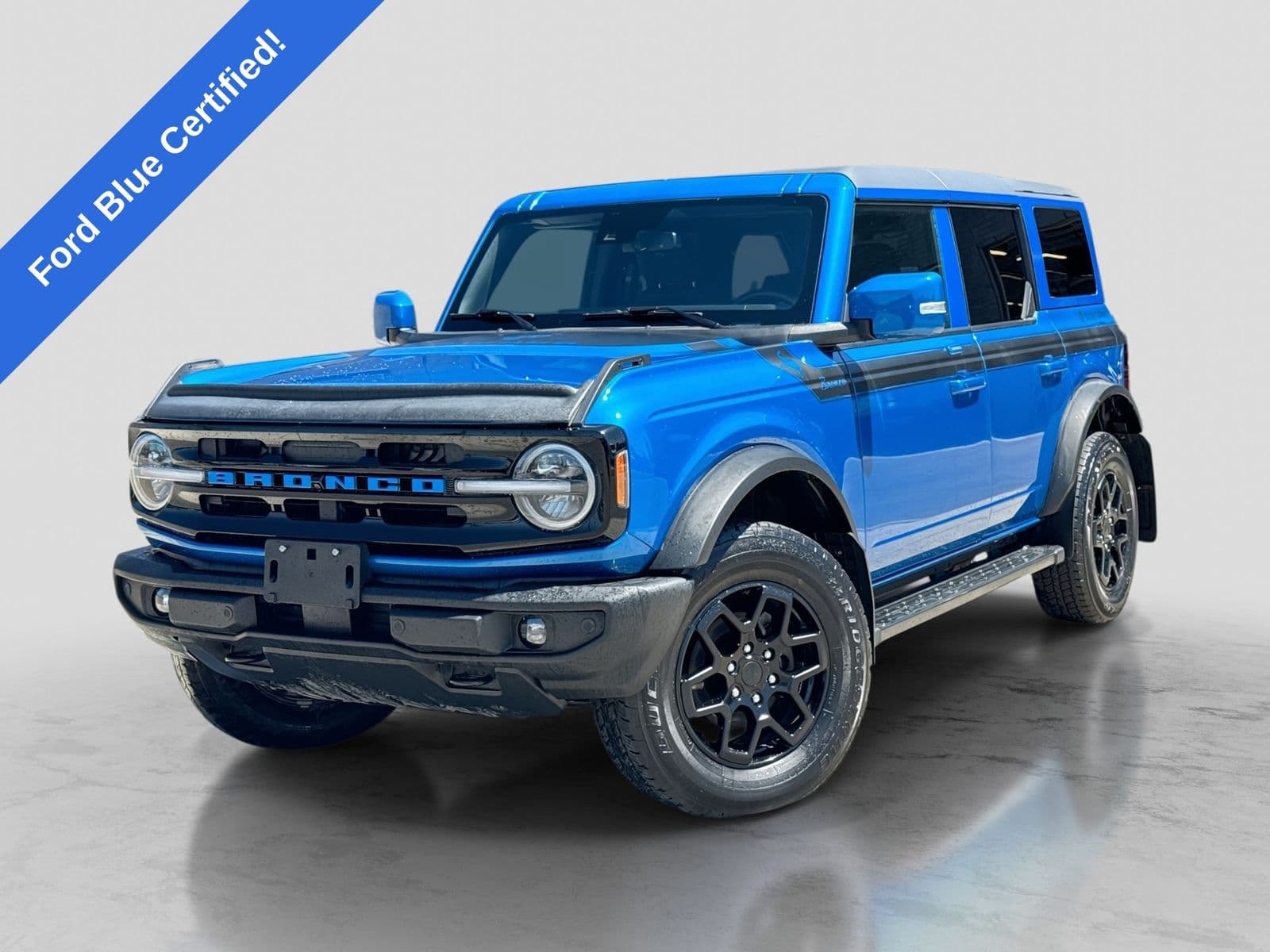 2023 Ford Bronco Outer Banks — photo 1 of 43