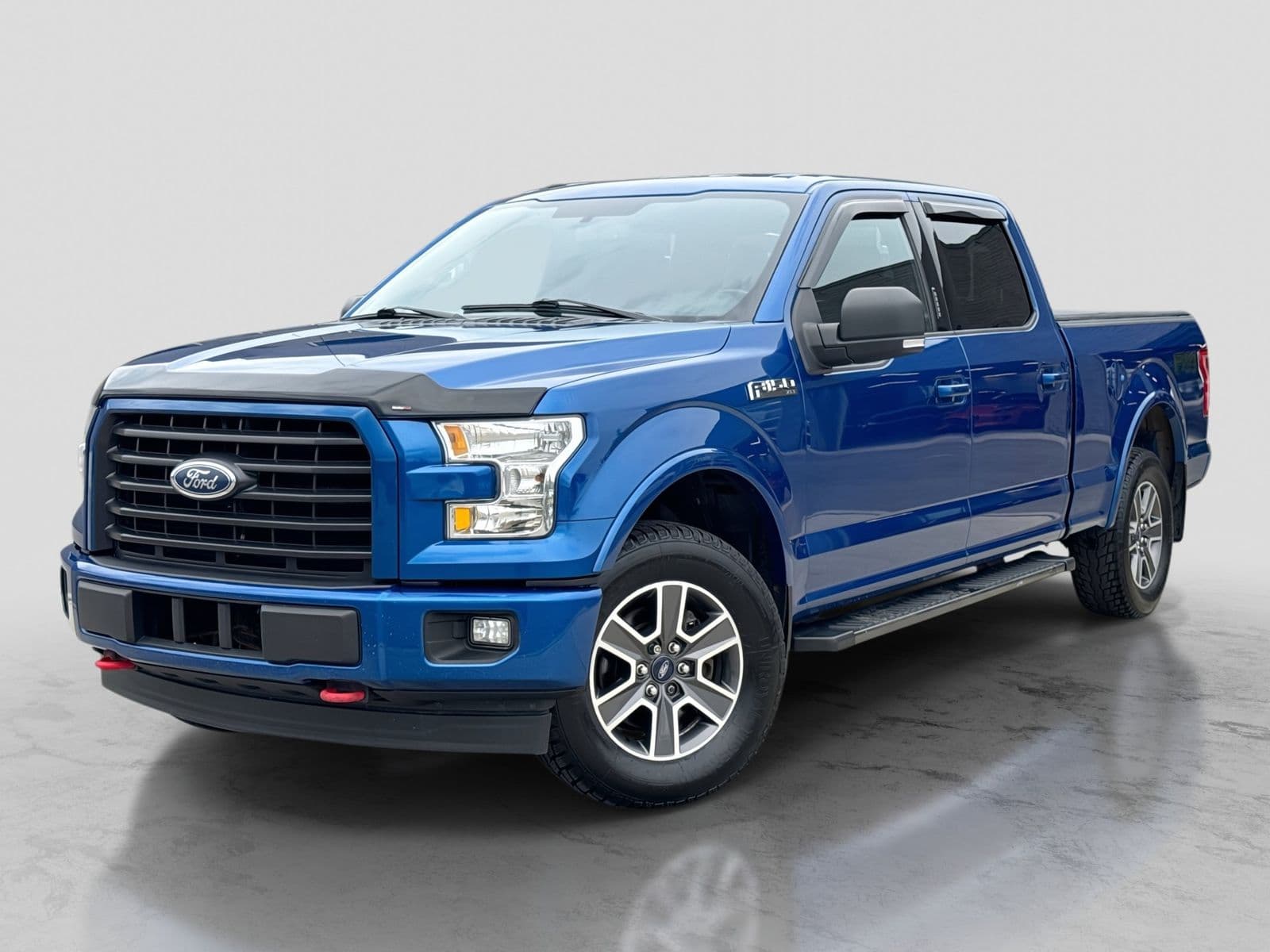 2017 Ford F-150 XLT — photo 1 of 40