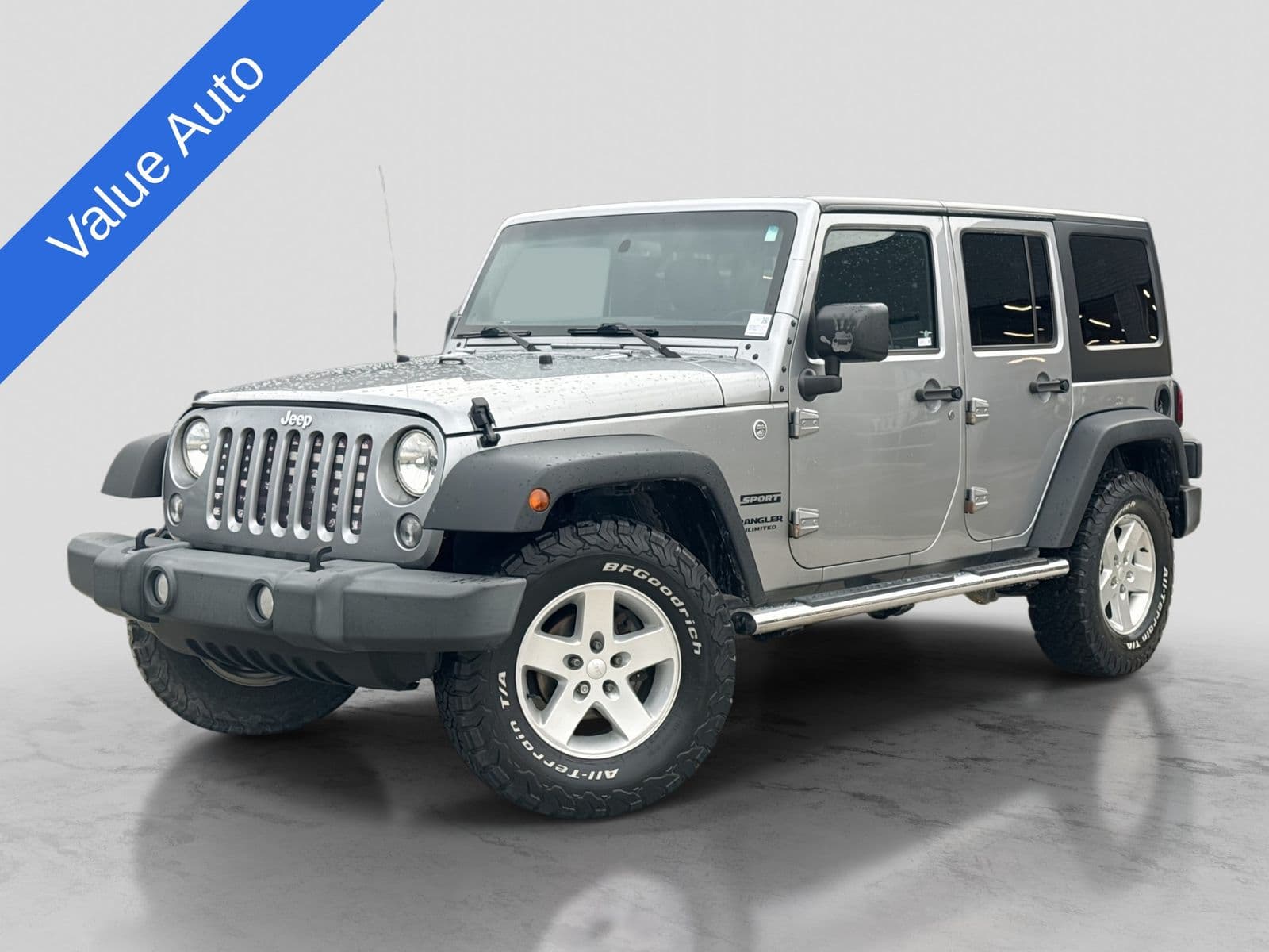 2016 Jeep Wrangler Unlimited Sport — photo 1 of 21